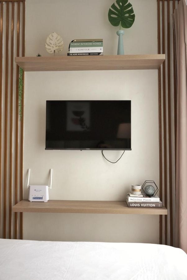 Quince Studio W/ Balcony Orochi Staycation Ph At Loop Tower Cdo Cagayan de Oro Ngoại thất bức ảnh