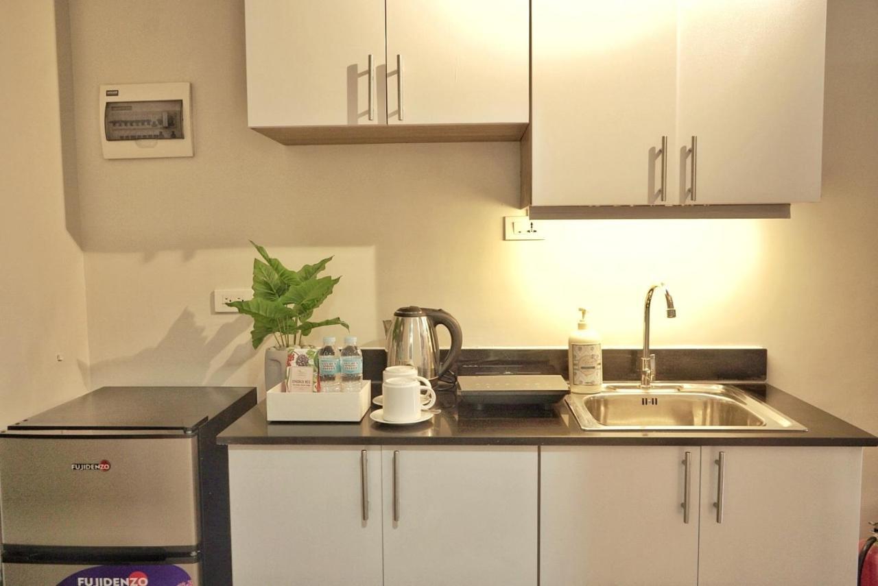 Quince Studio W/ Balcony Orochi Staycation Ph At Loop Tower Cdo Cagayan de Oro Ngoại thất bức ảnh